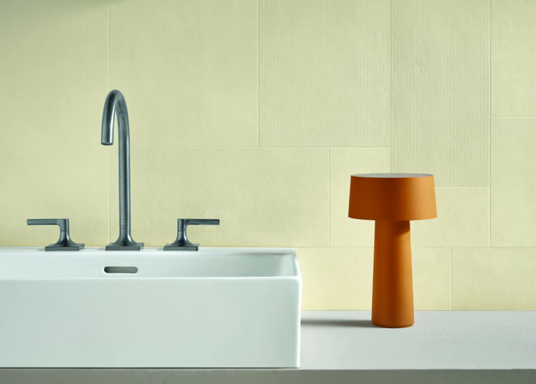 Spike design Ludivica+Roberto Palomba Bone dettaglio lavabo e lampada